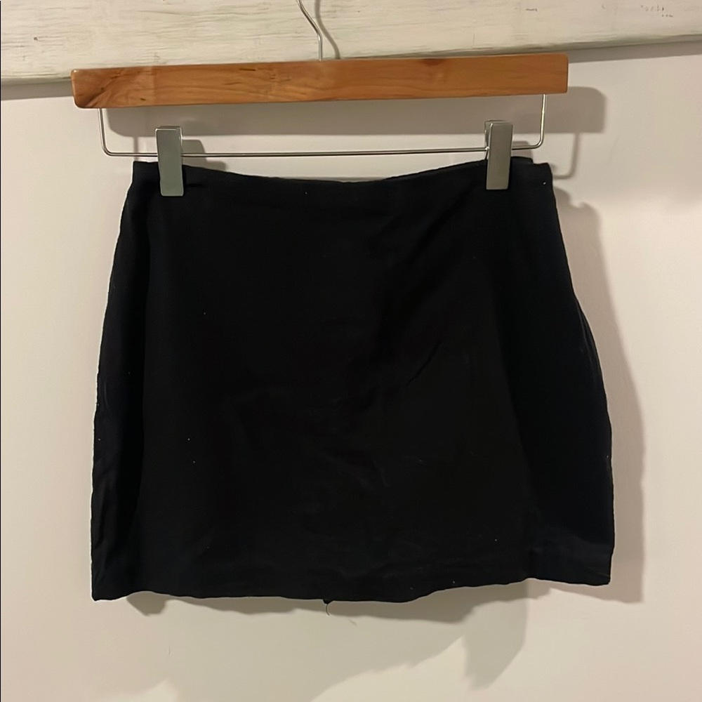Abercrombie Linen Blend Black Mini Skort